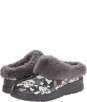 UGG Womens Dreams Slipper (Various designs, Size 3 & 4 only)