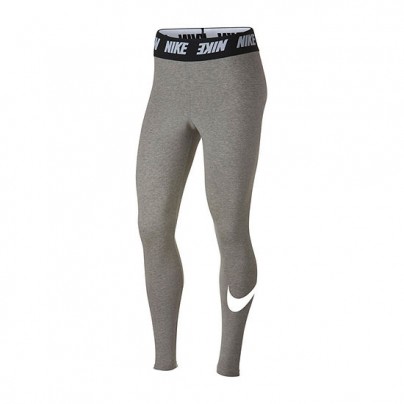 Nike Apparel: Women
